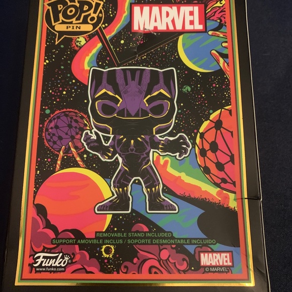 NEW Funko Pop Pin Black Light Panther Target Exclusive Ages 6+ - Picture 2 of 5